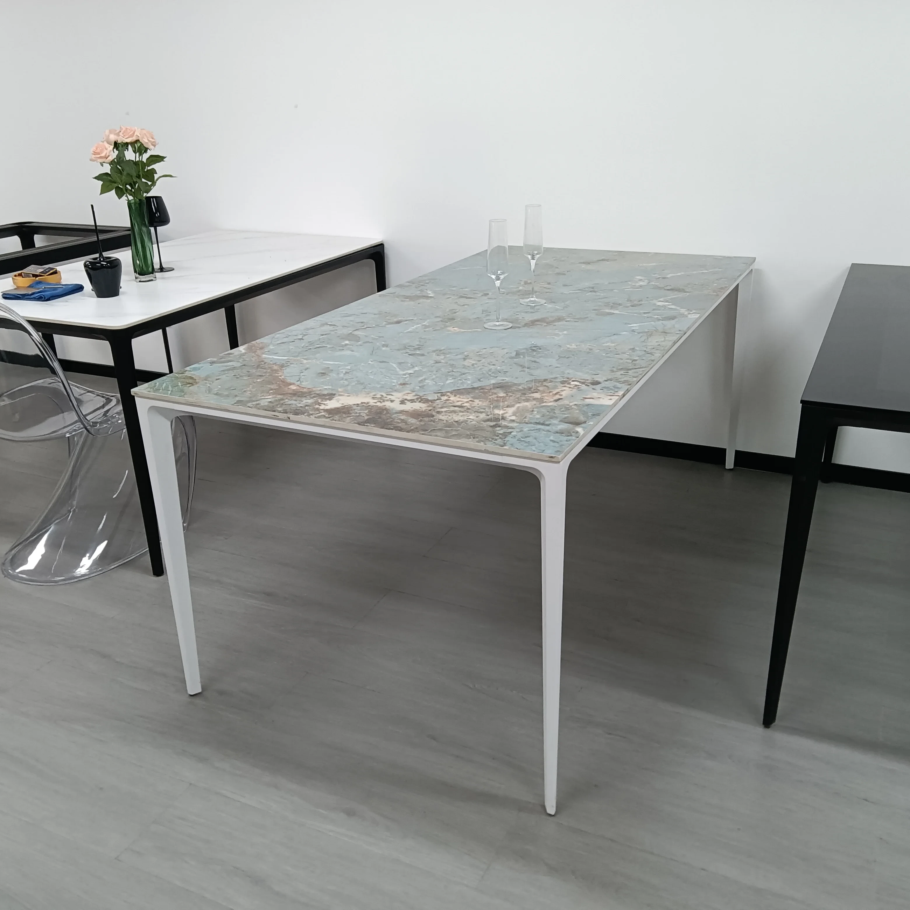 Ergonomic Excellence: How Adjustable Table Legs Improve Comfort and Productivity