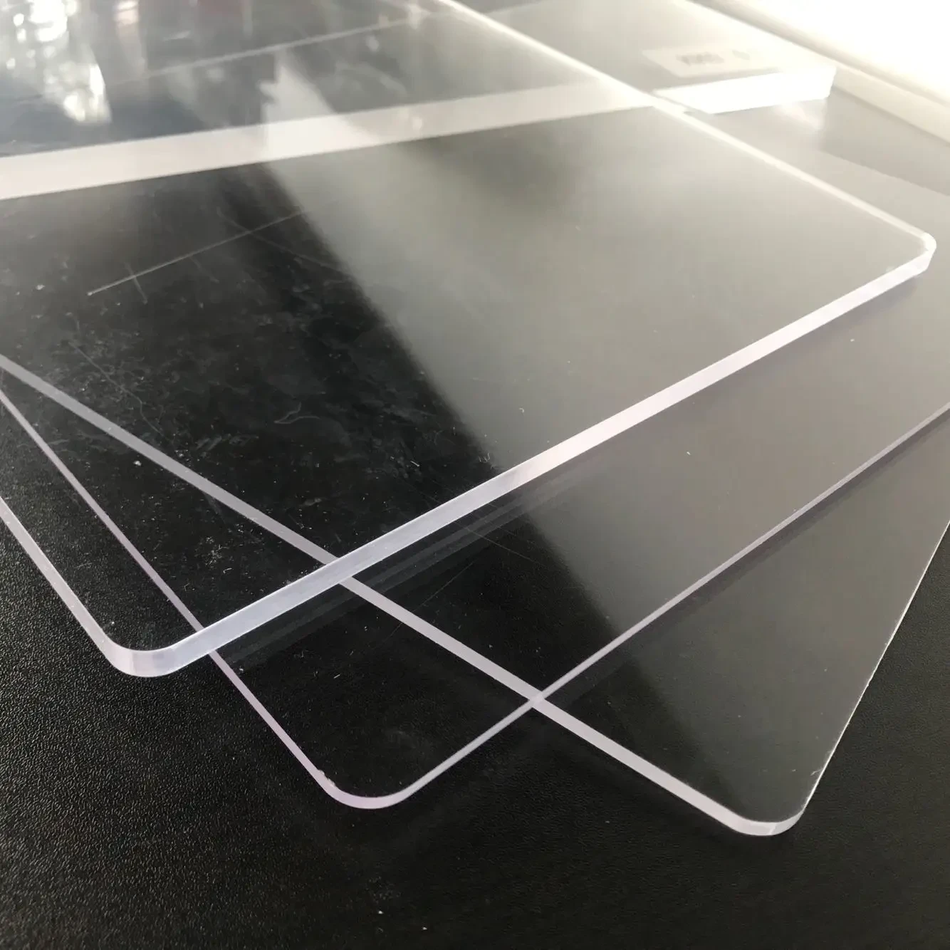 The Clarity and Versatility of 2mm Perspex Clear Acrylic Plastic Sheets