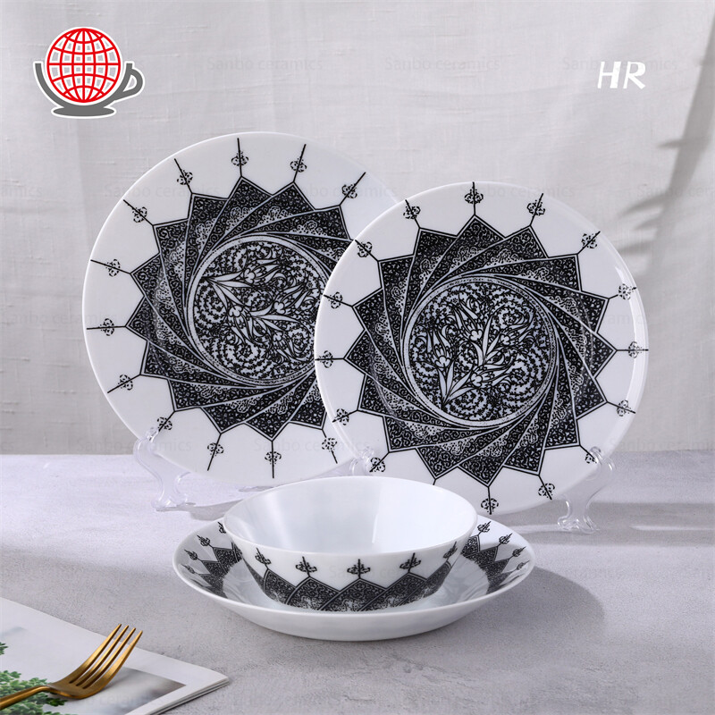 flower-pattern-round-dishes.jpg