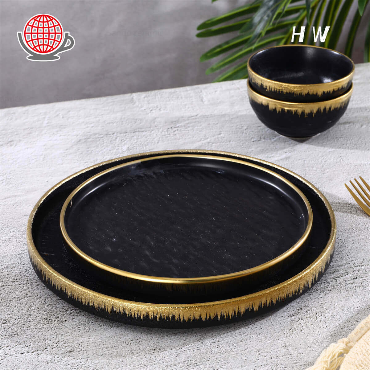 black-and-gold-dinnerware-sets.jpg
