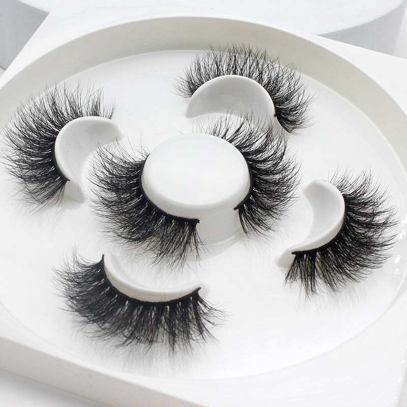 False Eyelashes12