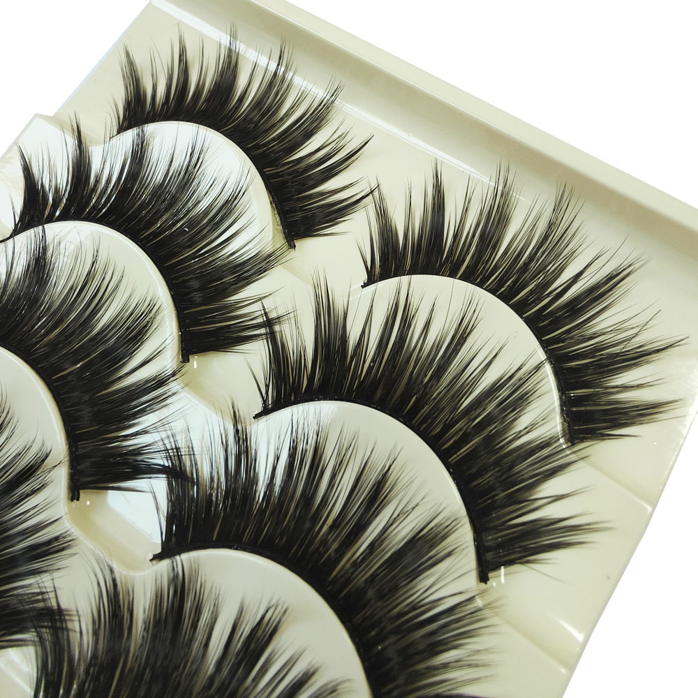 Eyes false eyelashes