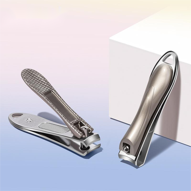 Nail clipper