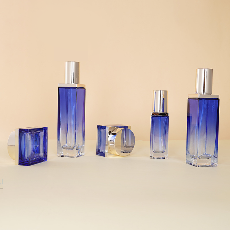 Blue gradient glass set bottle