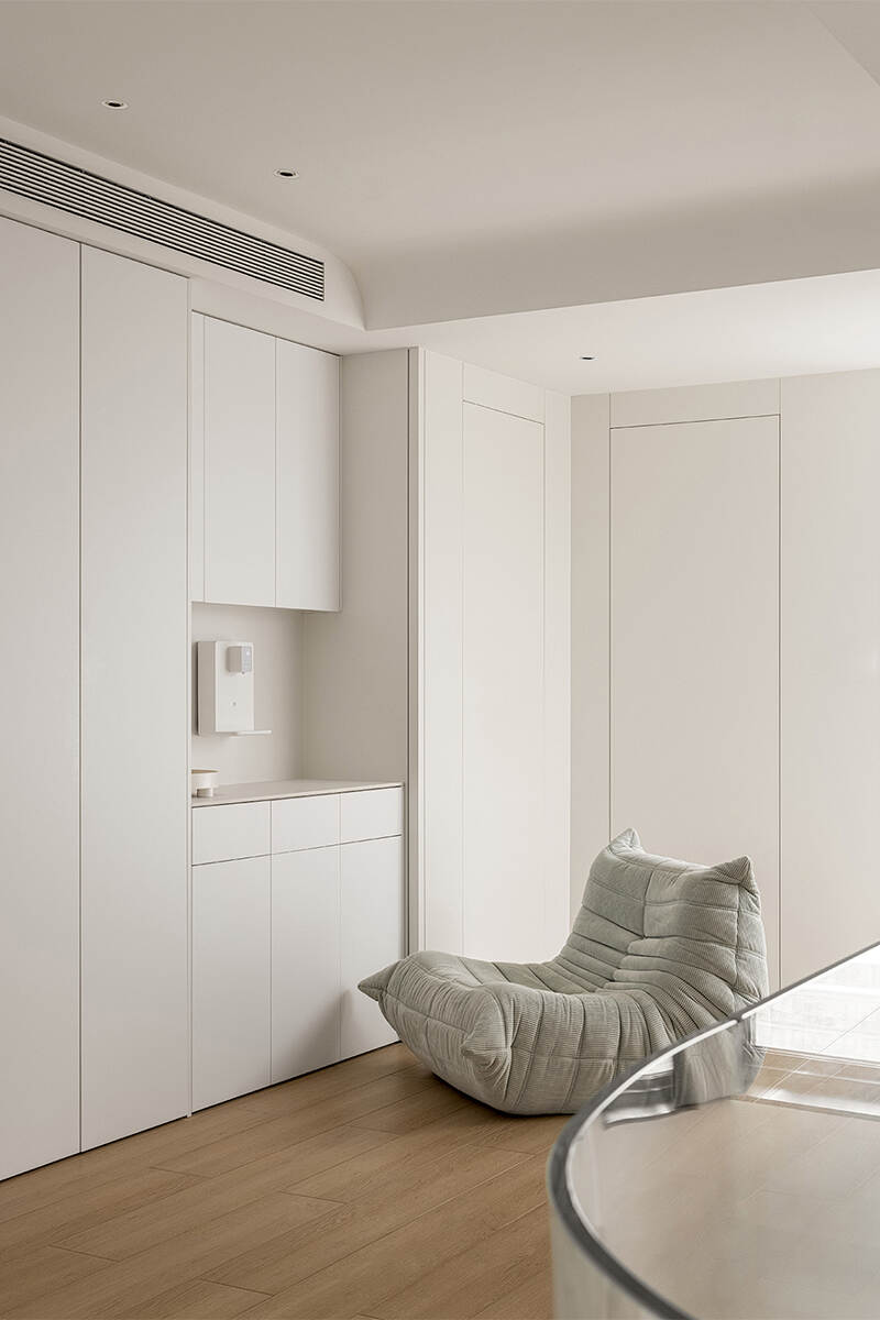recessed adjustable spotlight