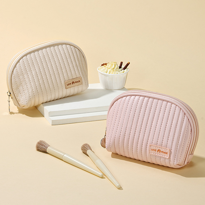 Makeup bag