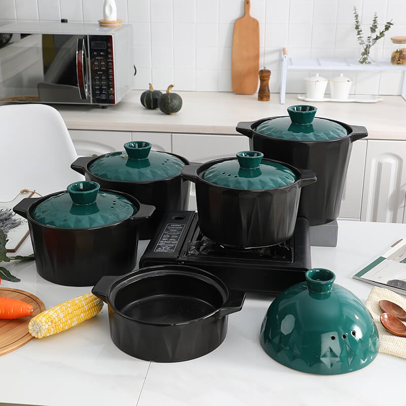 custom-non-stick-ceramic-casseroles.jpg