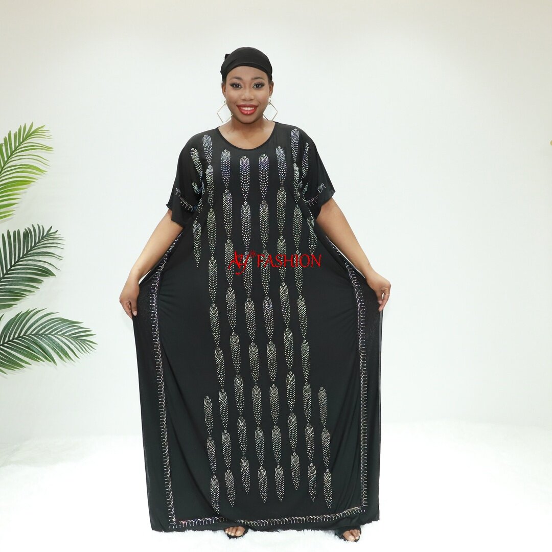 Les femmes musulmanes s'habillent Abaya Haj PWB15f Togo Caftan Tradition de tenue musulmane traditionnelle