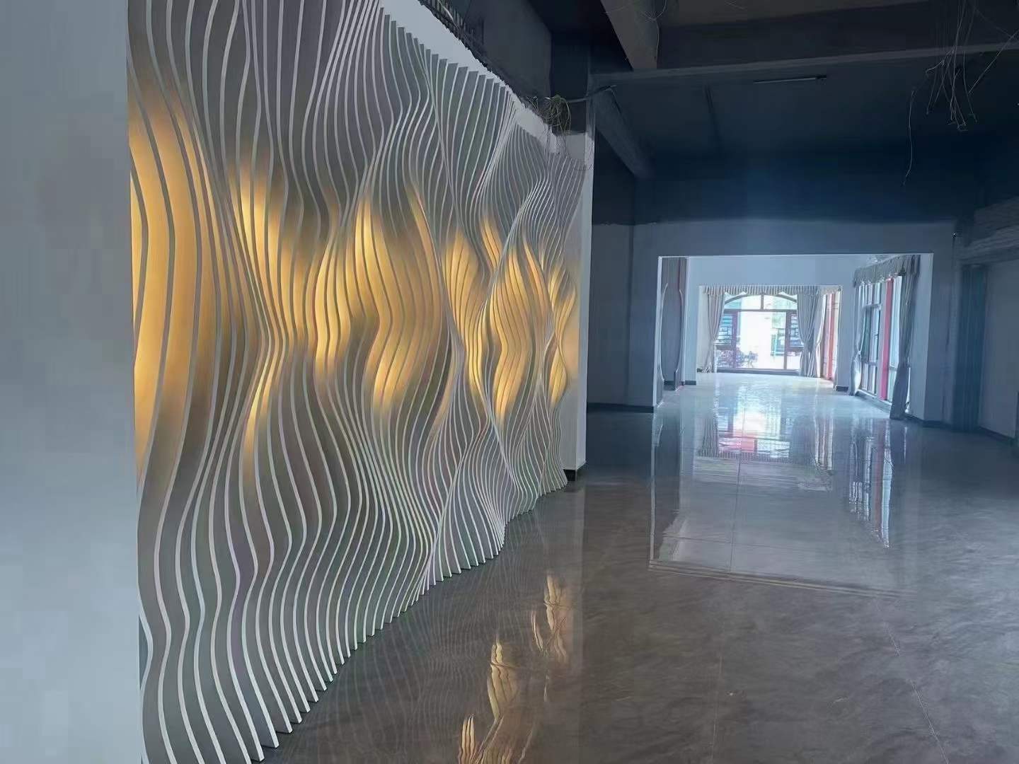 Interior Design with Decorative Aluminum Wall Panels: A New Concept for Commercial Spaces