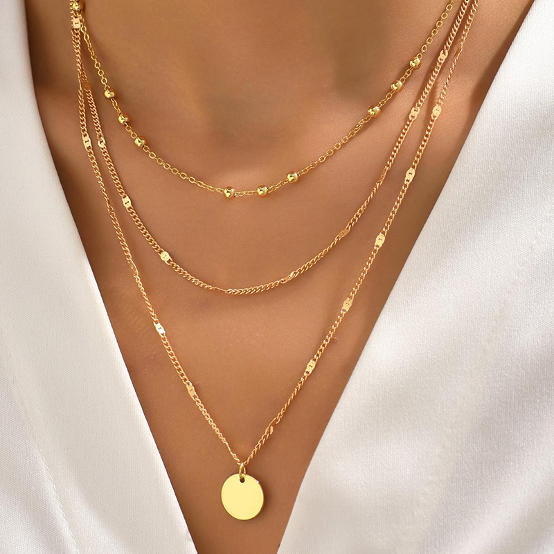 Collier de chaîne de décoration de disque et de perles à la mode pour femmes