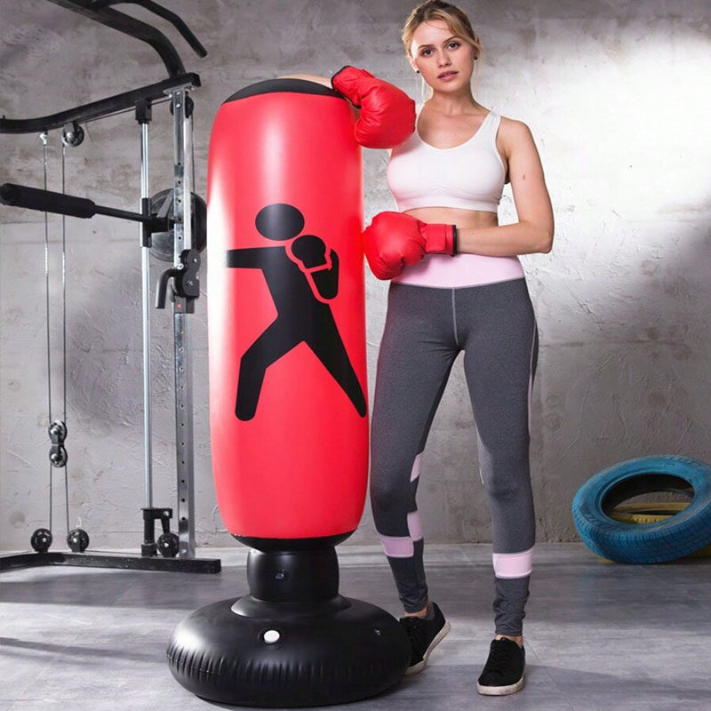 Columna de boxeo inflable de 63 pulgadas para la bolsa de boxeo de alivio del estrés físico de los adultos