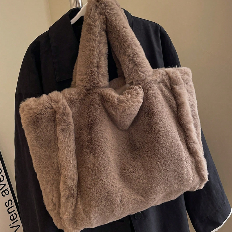 Moda casual lujosa bolso peludo de color sólido lindo ideal para uso diario