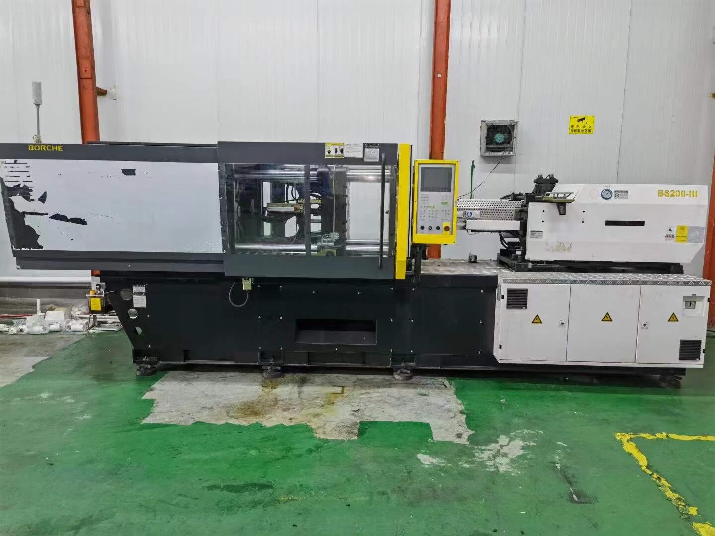 Used injection molding machine borche 200 tons original servo machine China factory price