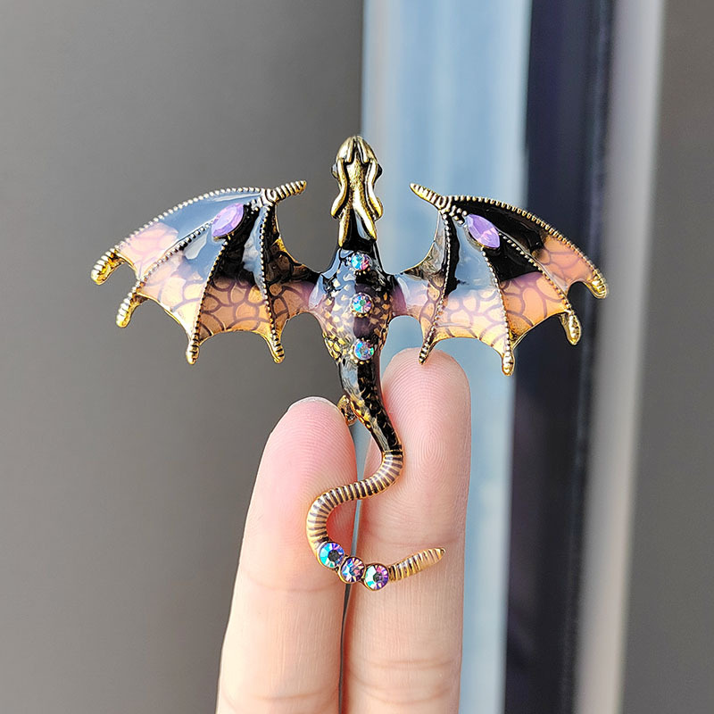 Niche enamel dragon brooch European and American fashion diamond animal brooch cross-border hot sale corsage versatile diamond accessories for women (7).jpg