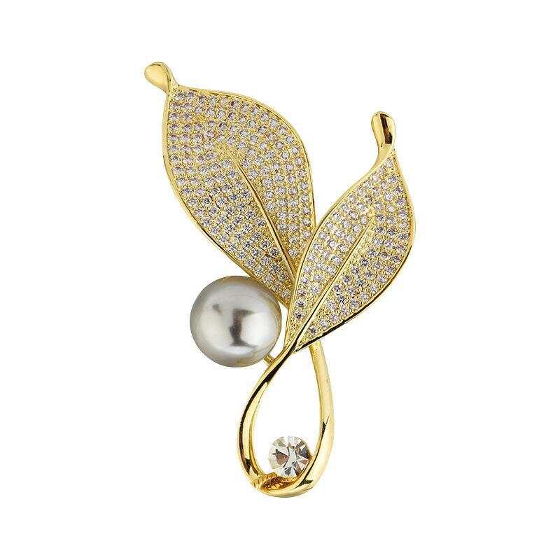 2023 New Rosemary Brooch Women's Pearl High-end Exquisite Corsage Anti-Lighting Suit Small Fragrant Style Pin Accessories