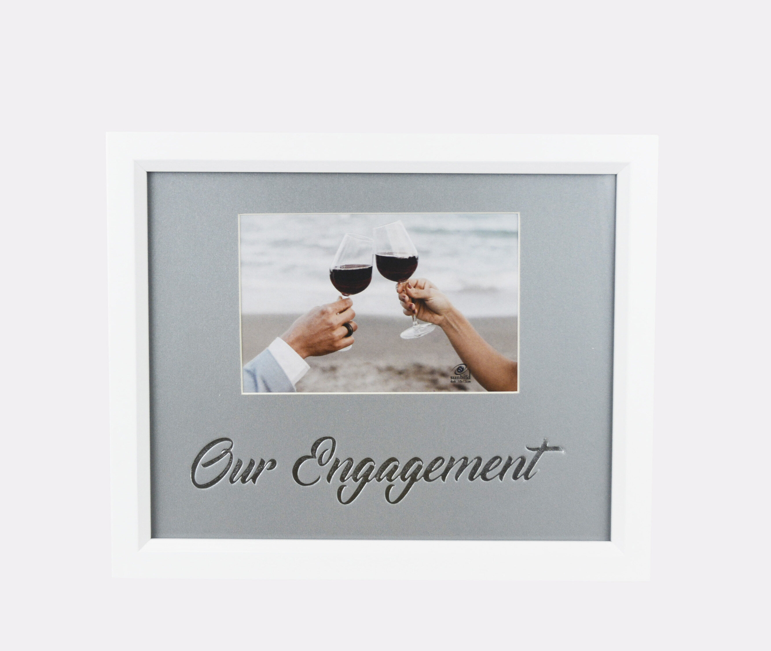 Our engagement 4x6" wooden photo frame with foil silver fonts celebrities