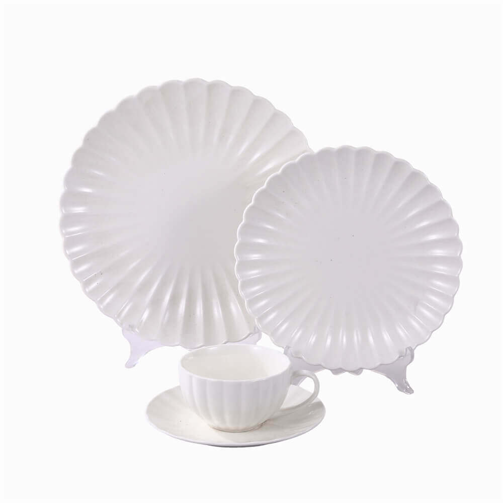 Wholesale White China Dinner Set Flower Shape