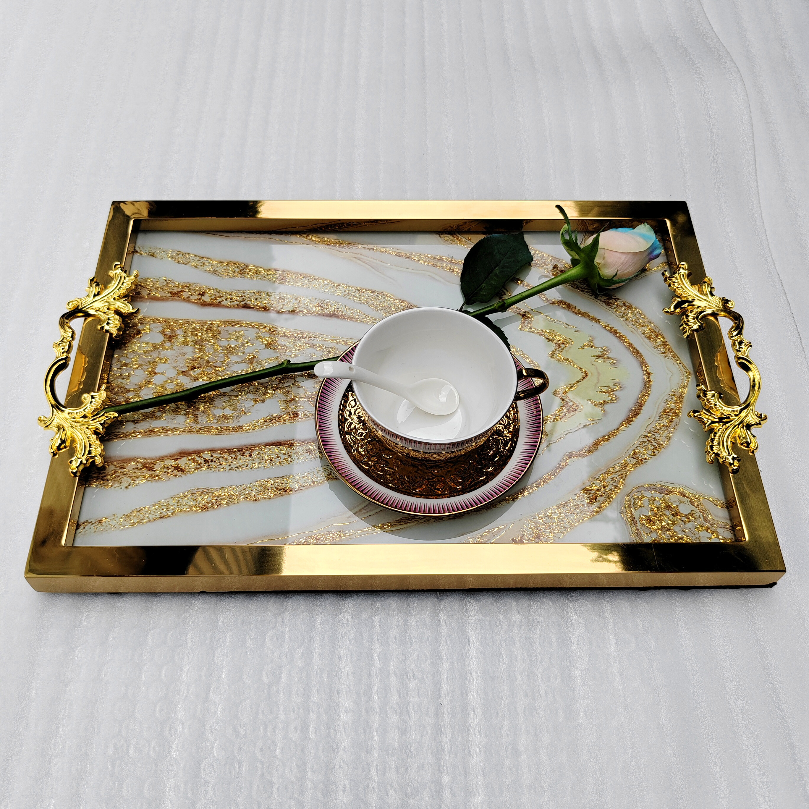 dining room tray，luxury gold tray，restaurant tray，304 stainless steel，rectangular Italian design，villa hotel bathroom decoration tray，tray furniture