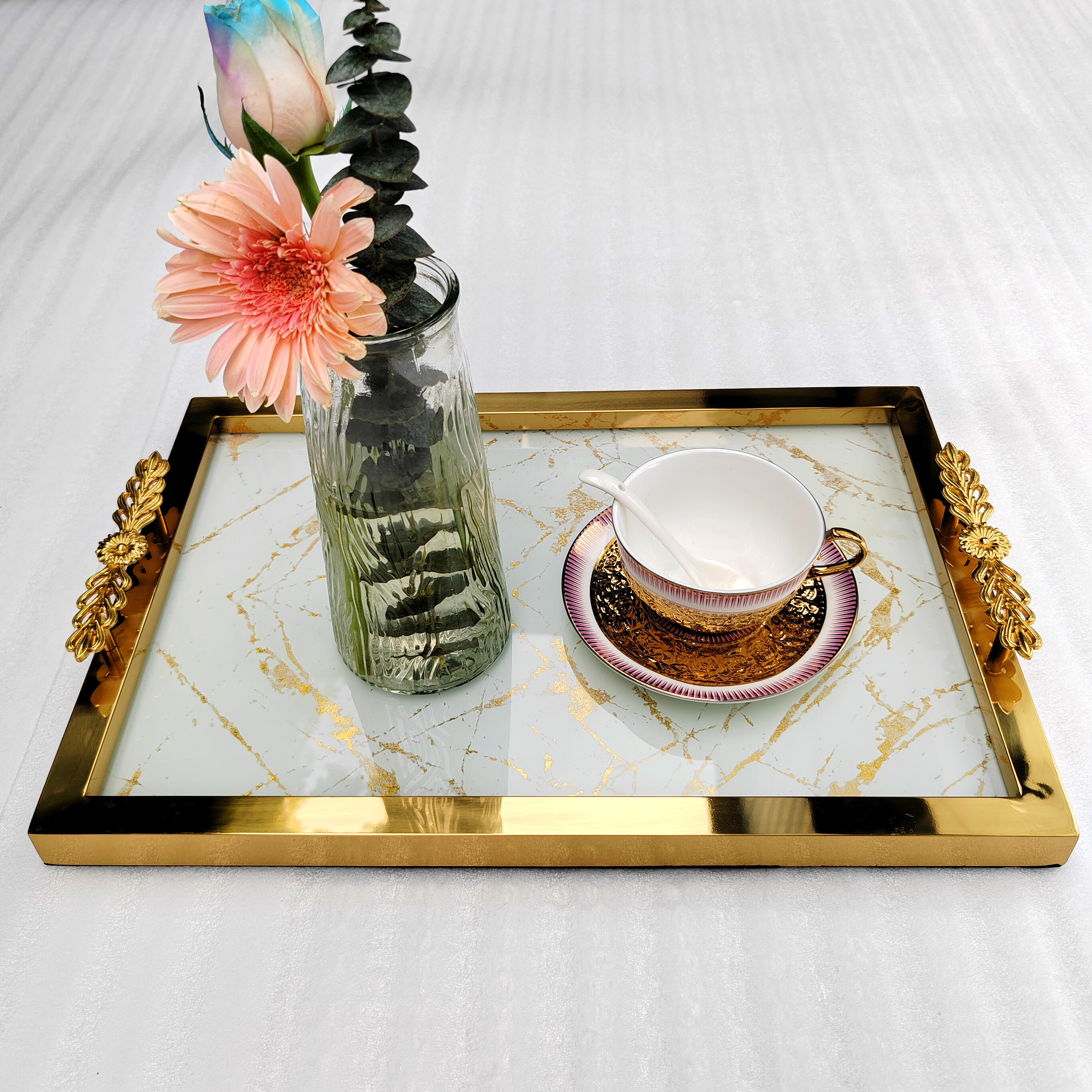 dining room tray，luxury gold tray，restaurant tray，304 stainless steel，rectangular Italian design，villa hotel bathroom decoration tray，tray furniture