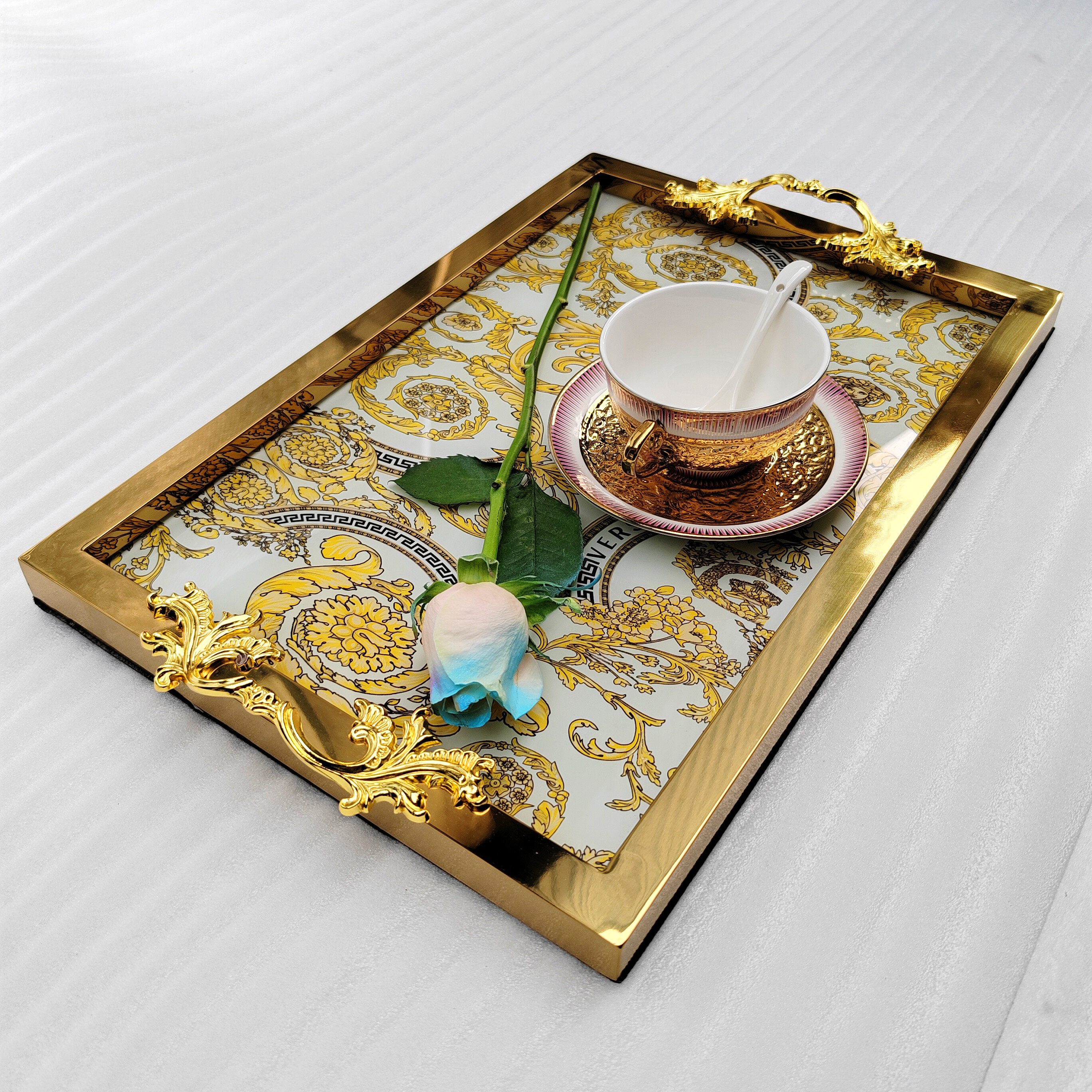 Kudya Kamuri Tray, Luxury Gold Tray, Restaurant Tray, 304 Stainless Simbi, rectangular Italian Dhizaini, Villa Hotera yekugezera yekushongedza Tray, Tray Fenicha