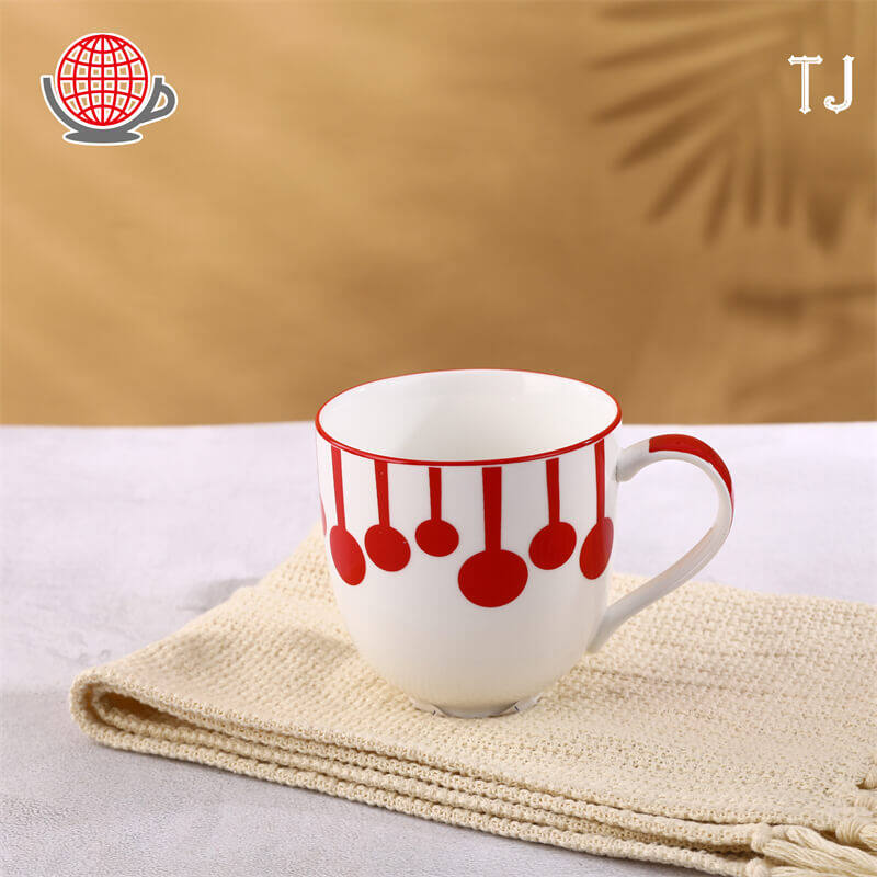 red-and-white-cup.jpg