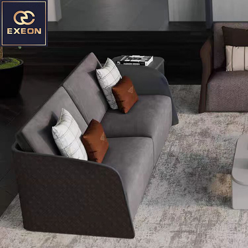 2024 Modern Light Luxury Luxury exquisite leather Bentley three-person sofa