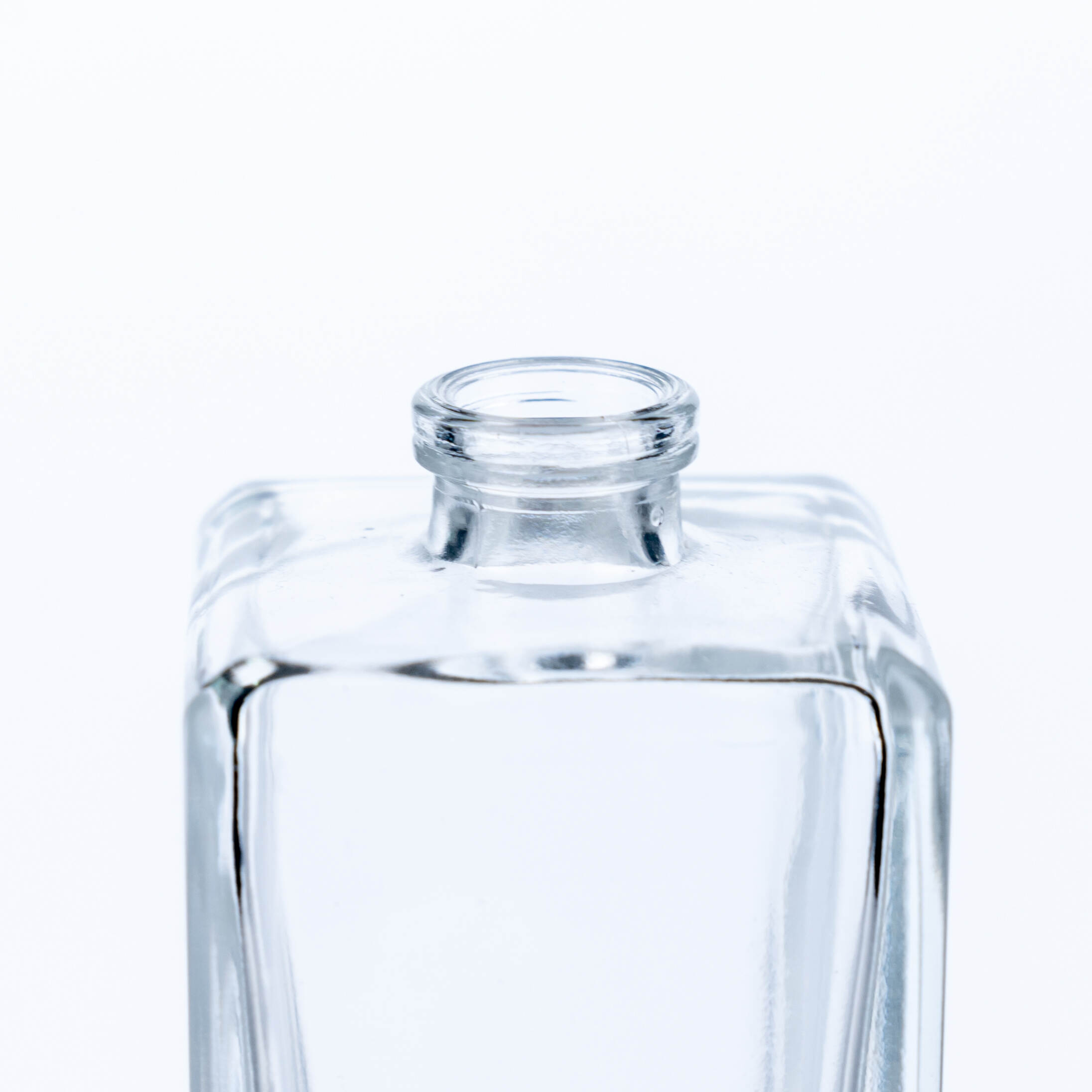 50ml Glass Clear Square Bayonet Perfume Bottle Set of Two Supplier