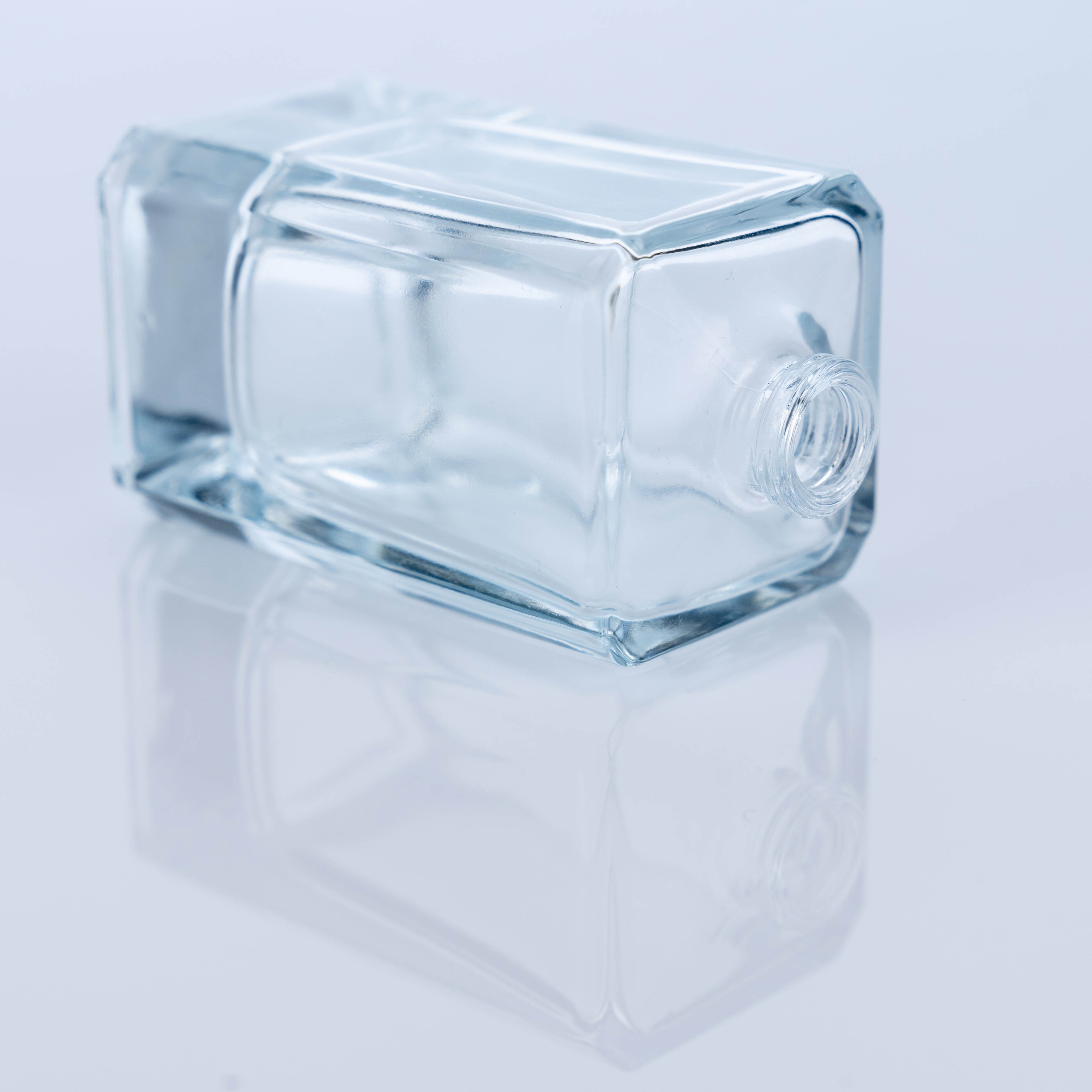 50ml Glass Clear Square Bayonet Perfume Bottle Set of Two Supplier
