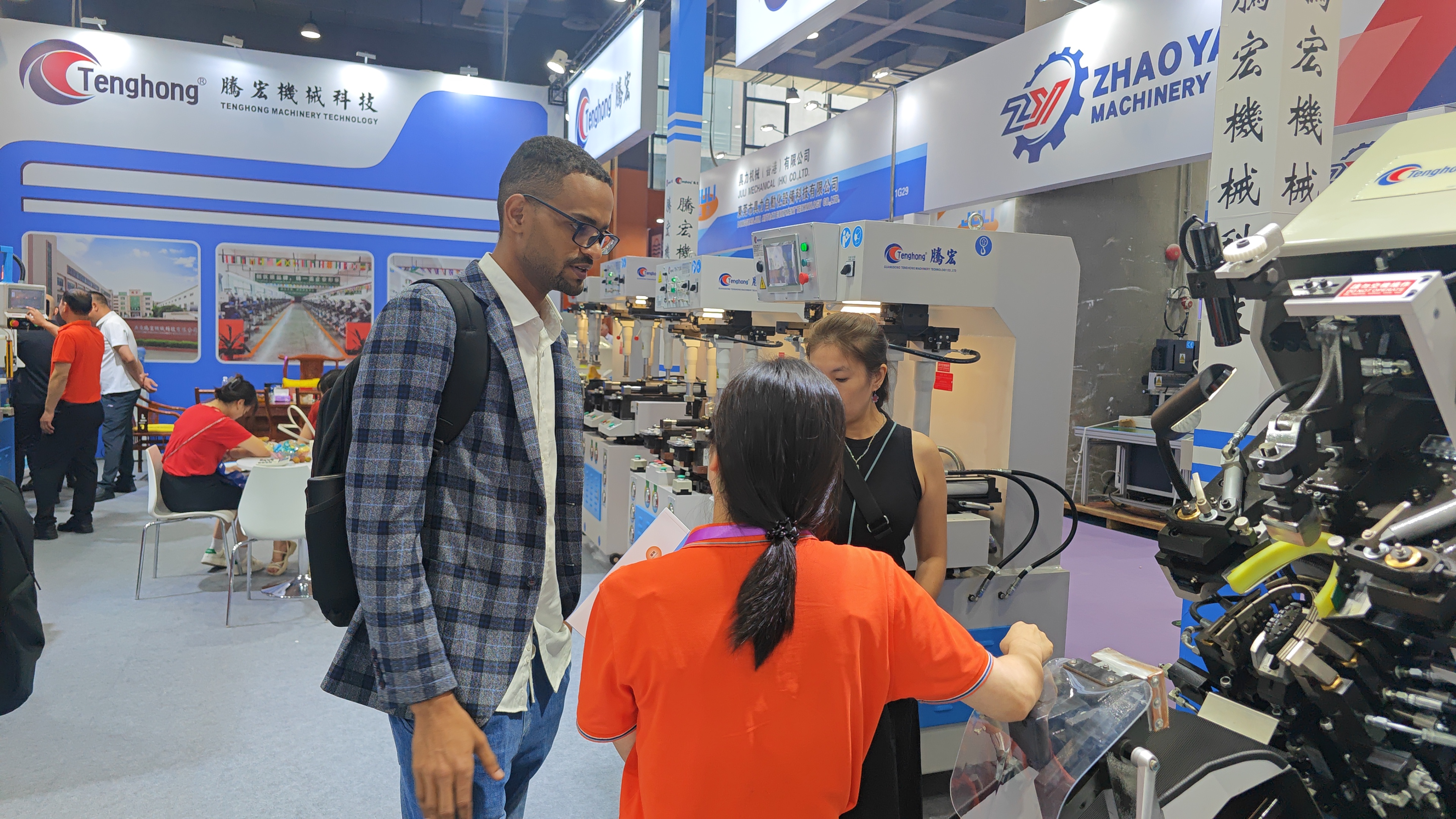 The Success of Guangdong International Smart Shoe Machinery Equipment Exhibition