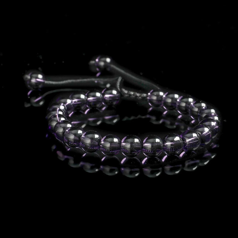 Fashionable and Popular Men Minimalist Beaded Bracelet for Jewelry Gift and for a Stylish Look