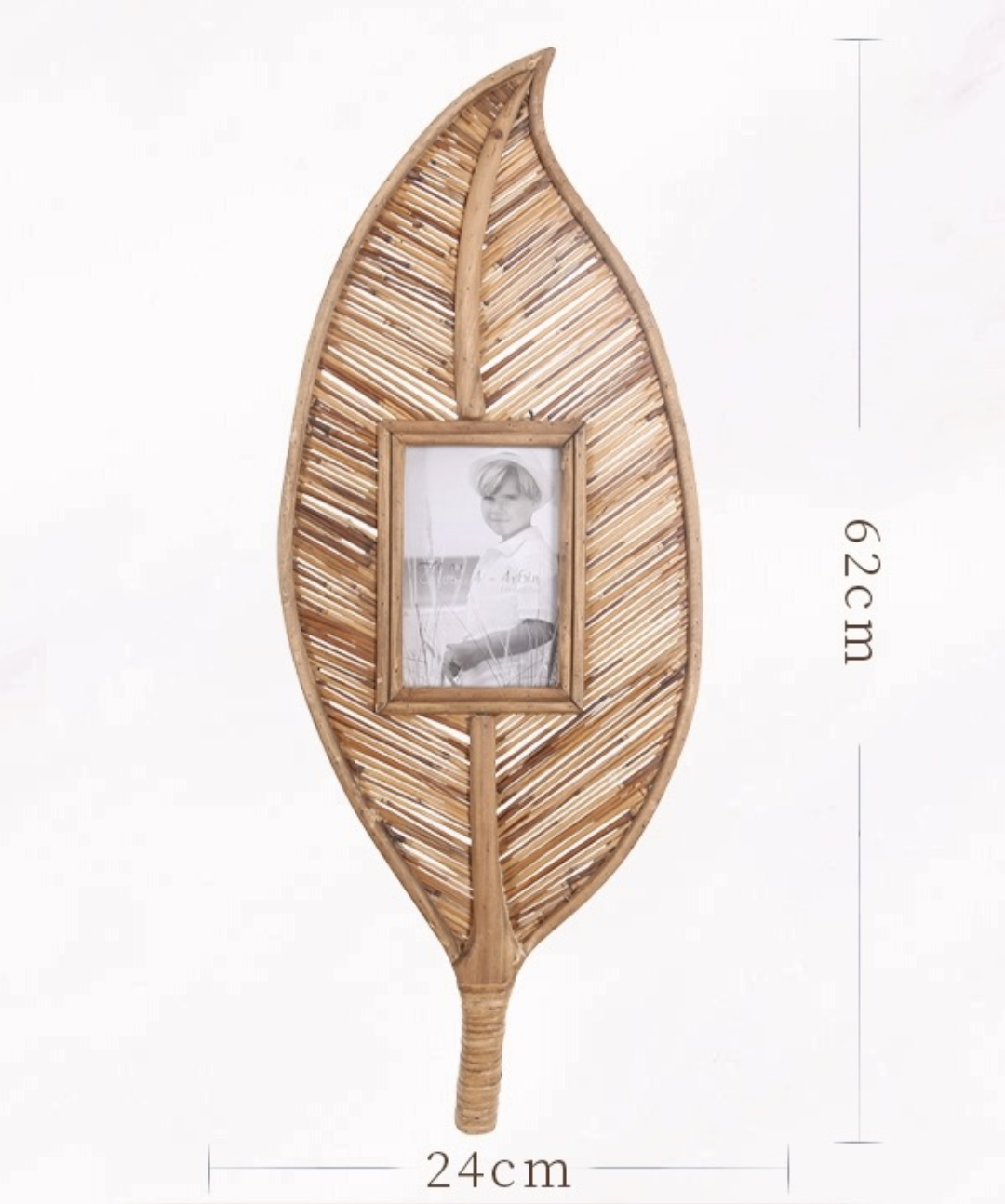 4x6" wooden half handmade wall photo frame with natural reed in leaf shape