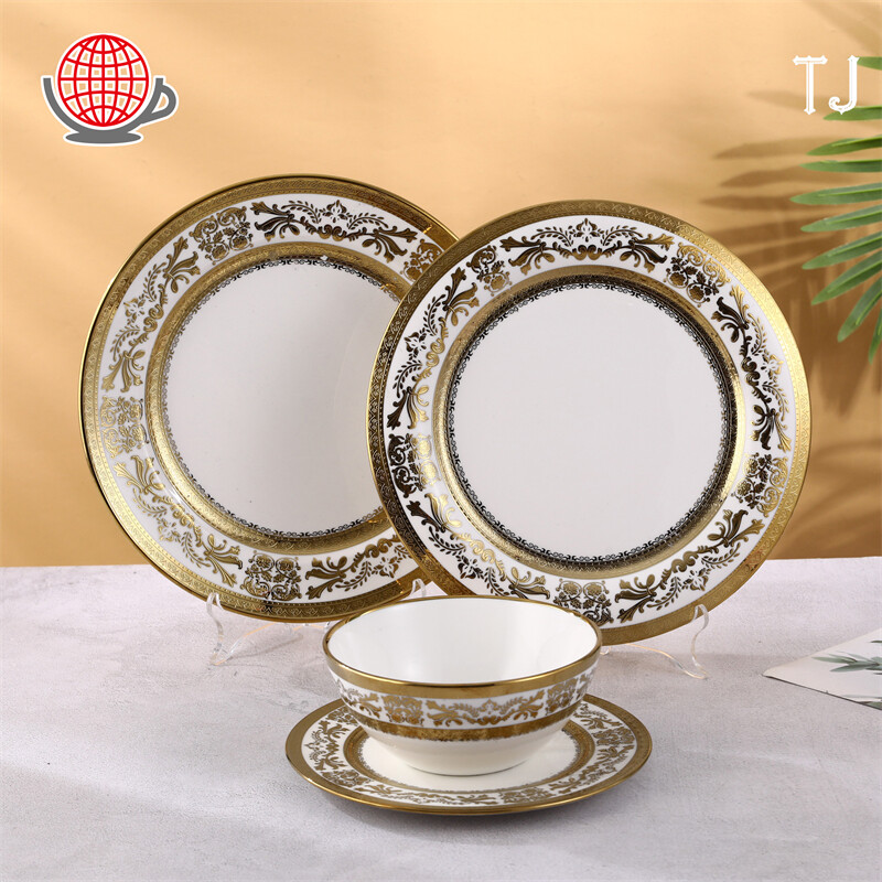 decorative dinnerware, white and gold dinner plates, chinese porcelain dishes