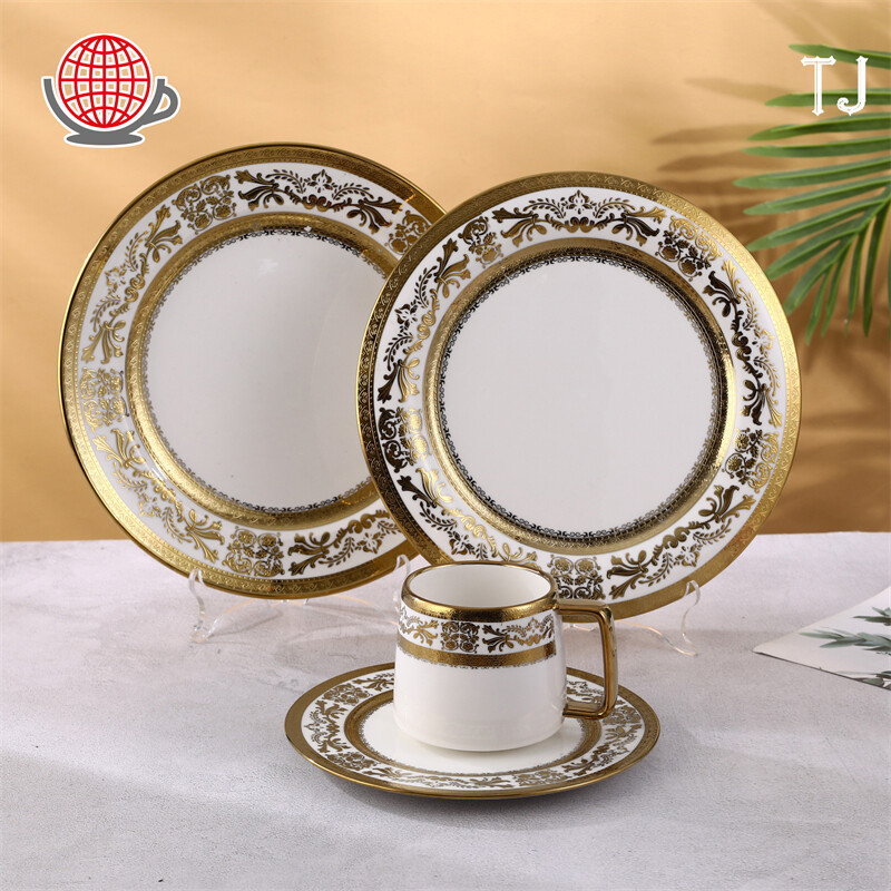 decorative dinnerware, white and gold dinner plates, chinese porcelain dishes