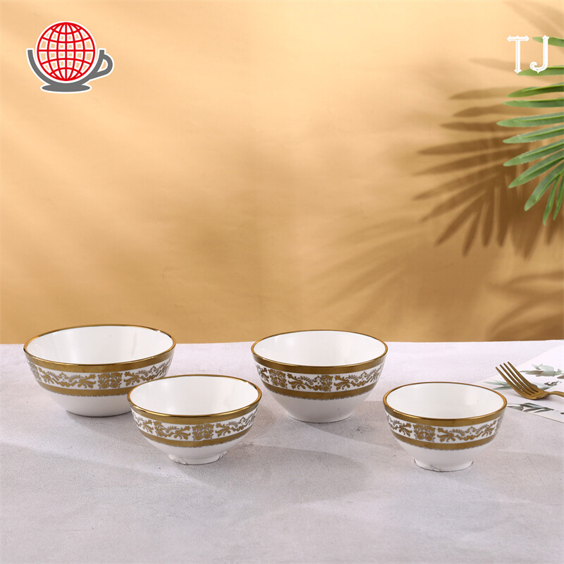 4-szies-white-and-gold-decorative-serving-bowls.jpg