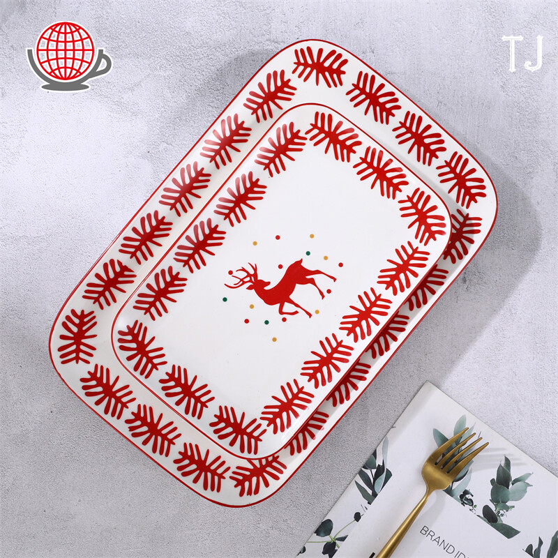 rectangle-red-reindeer-christmas-plates-set.jpg