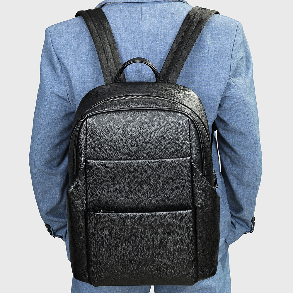 leather backpack wholesale