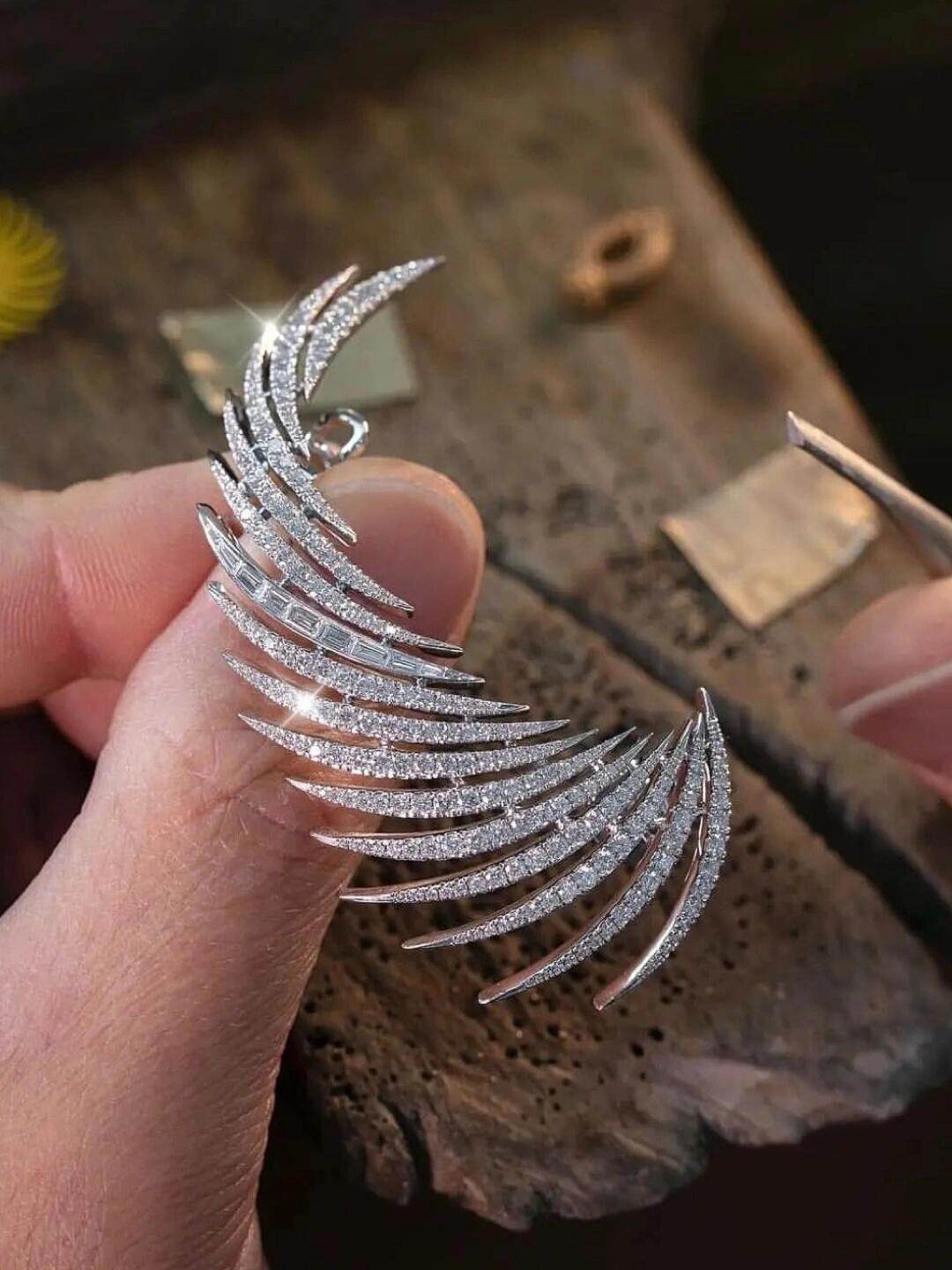 The Artistry of Jewelry Making: A Glimpse into the Craftsmanship