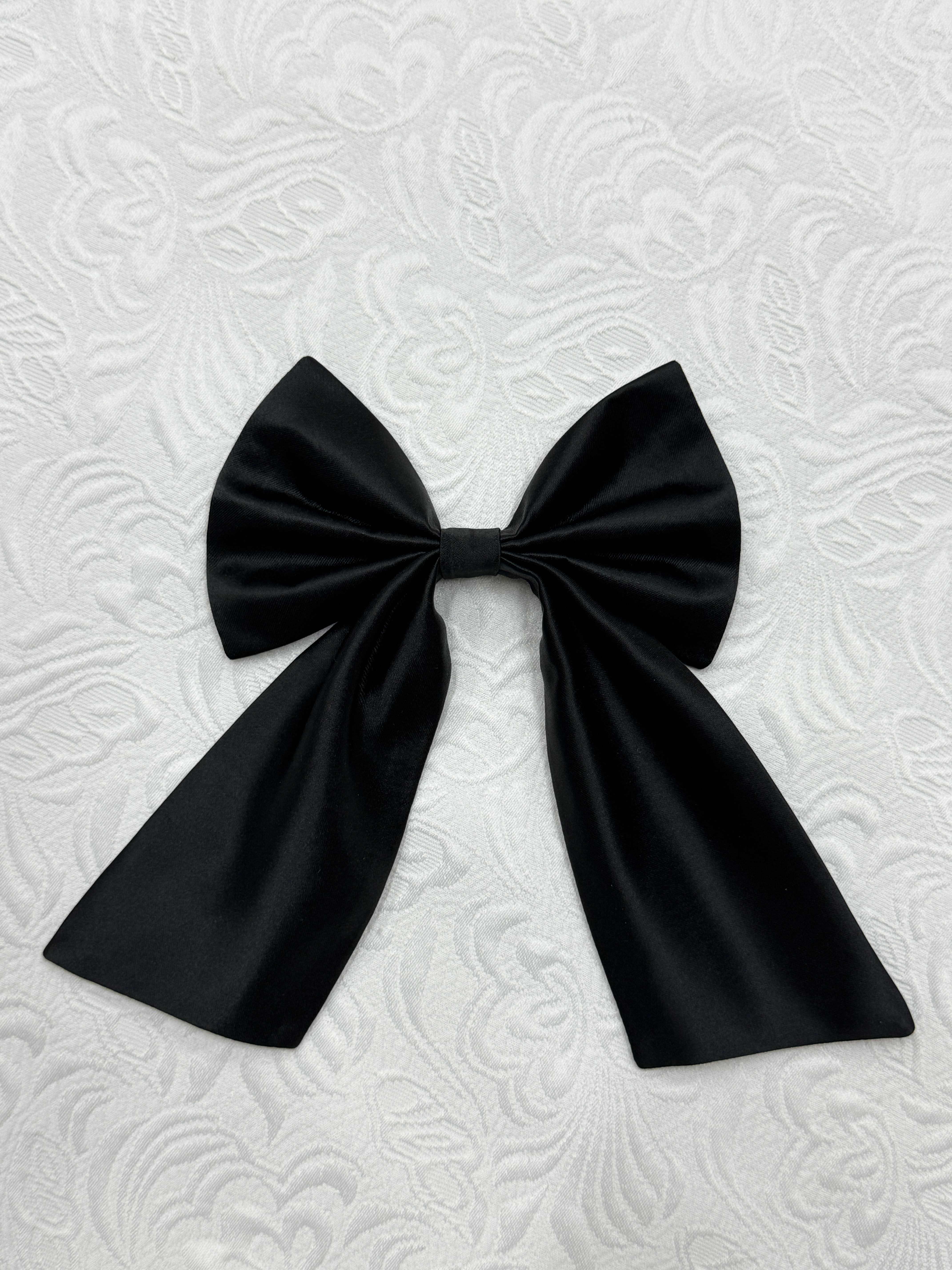 custom bow tie