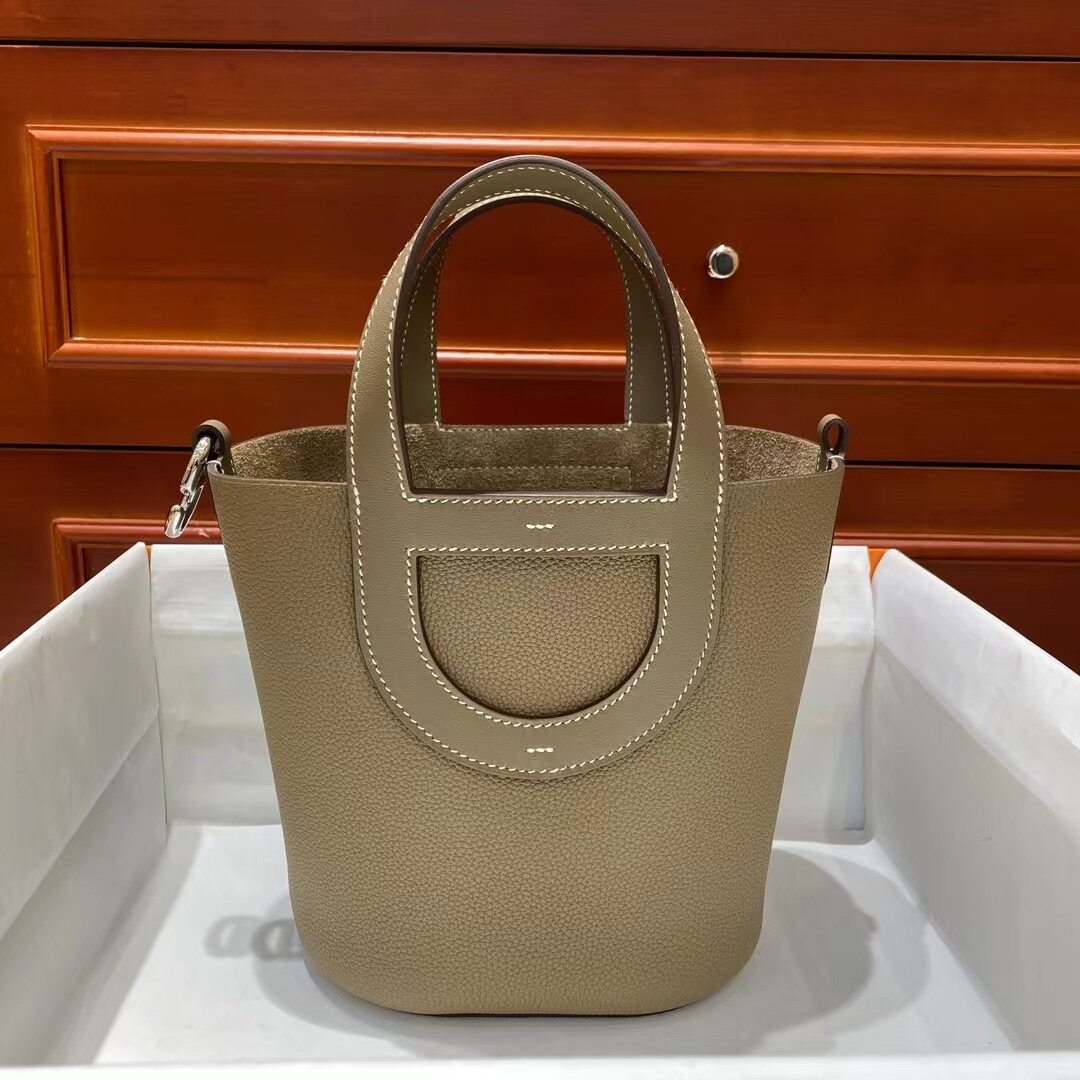 DABOO Bucket Bag tc leather and Swift leather 18 Etoupe Grey color silver buckle simple casual everyday women's handbag