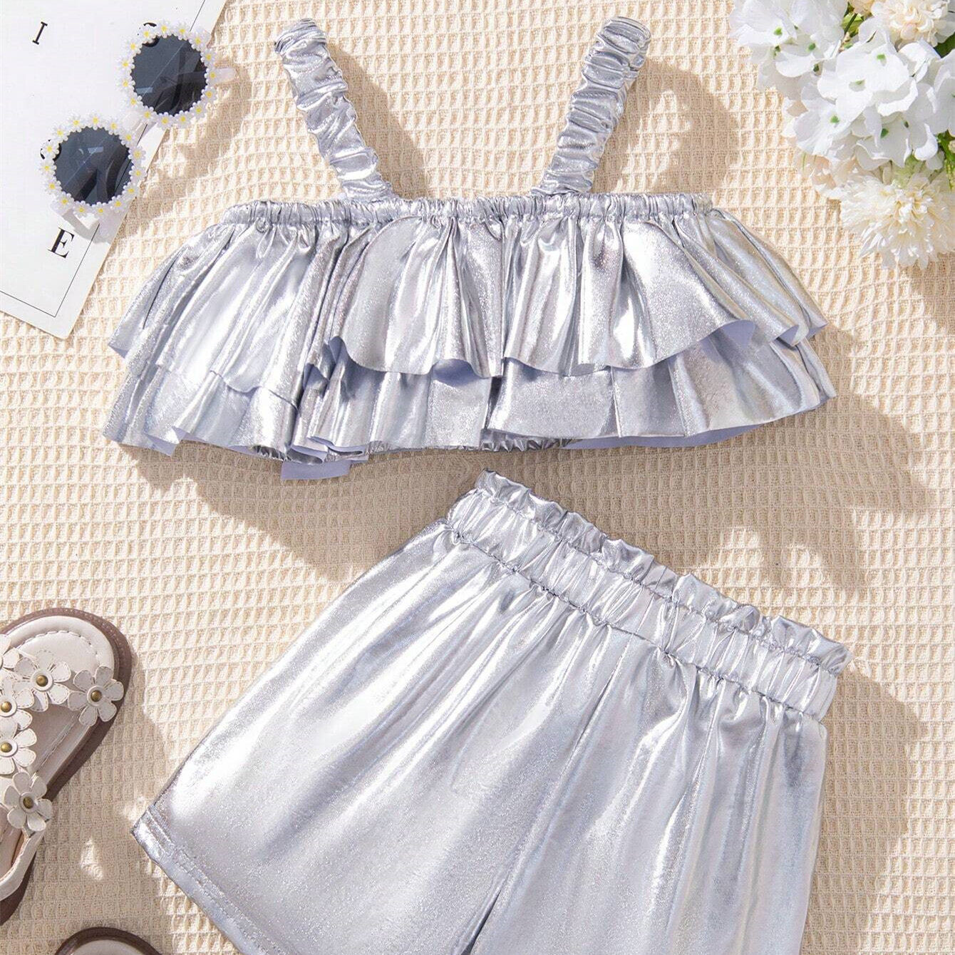 Young Girls' Cake Skirt Hem Short Top & Reflective Layered Shorts Set