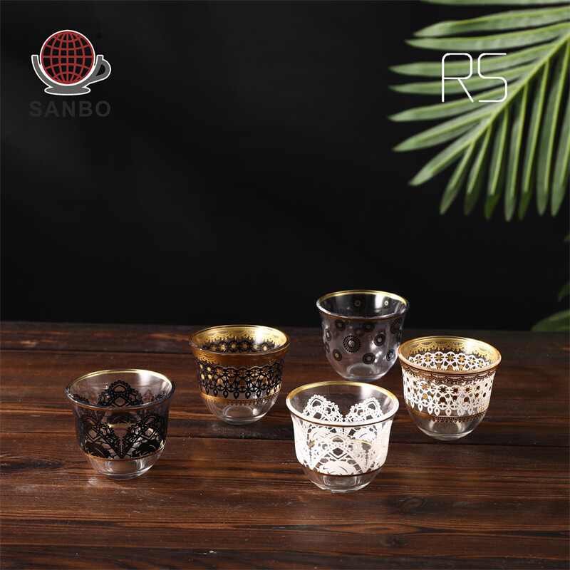 5-patterns-small-glass-cups.jpg