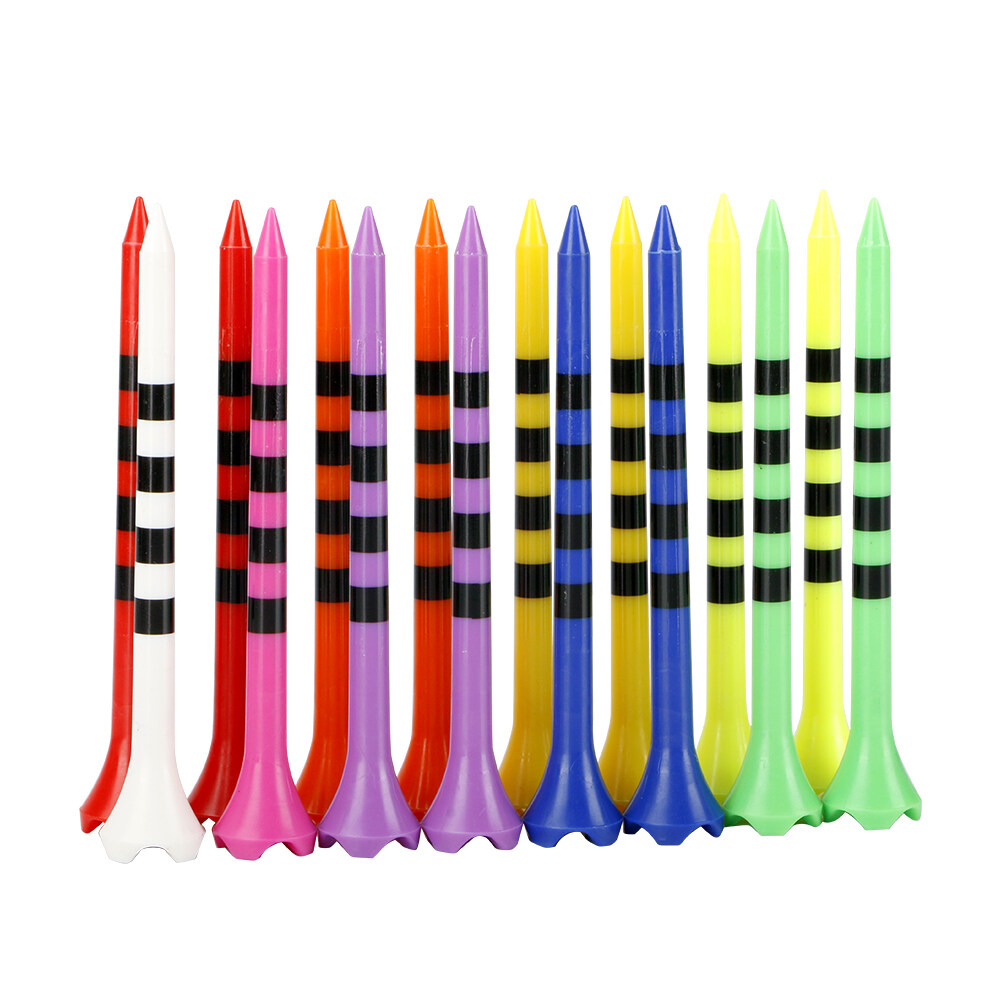 T13 Golf Ball Spikes Tee Four Corners en forme de fleur support de balle en plastique Couleurs mixtes expédiées