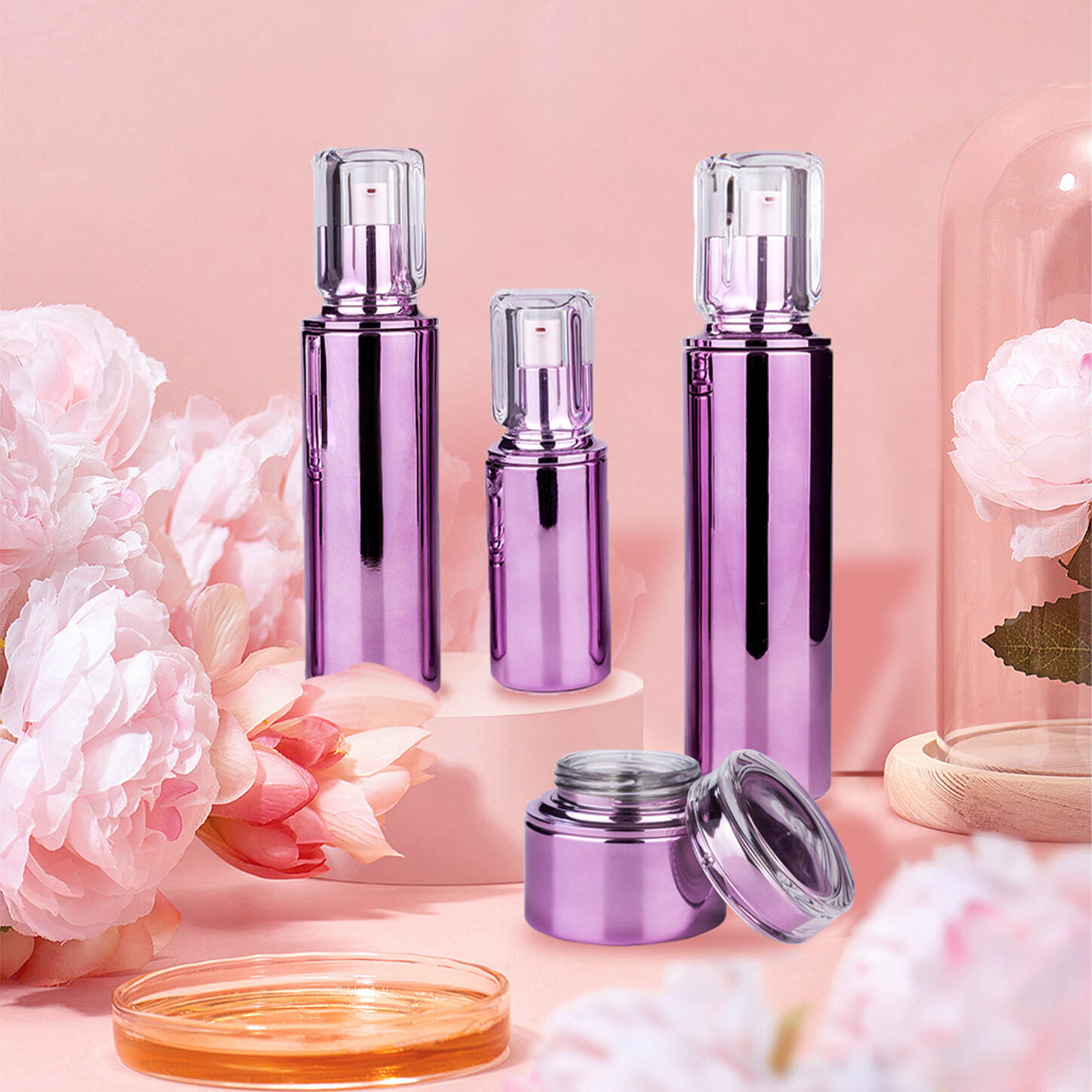 Purple glossy makeup set: Essential choice for creating beauty