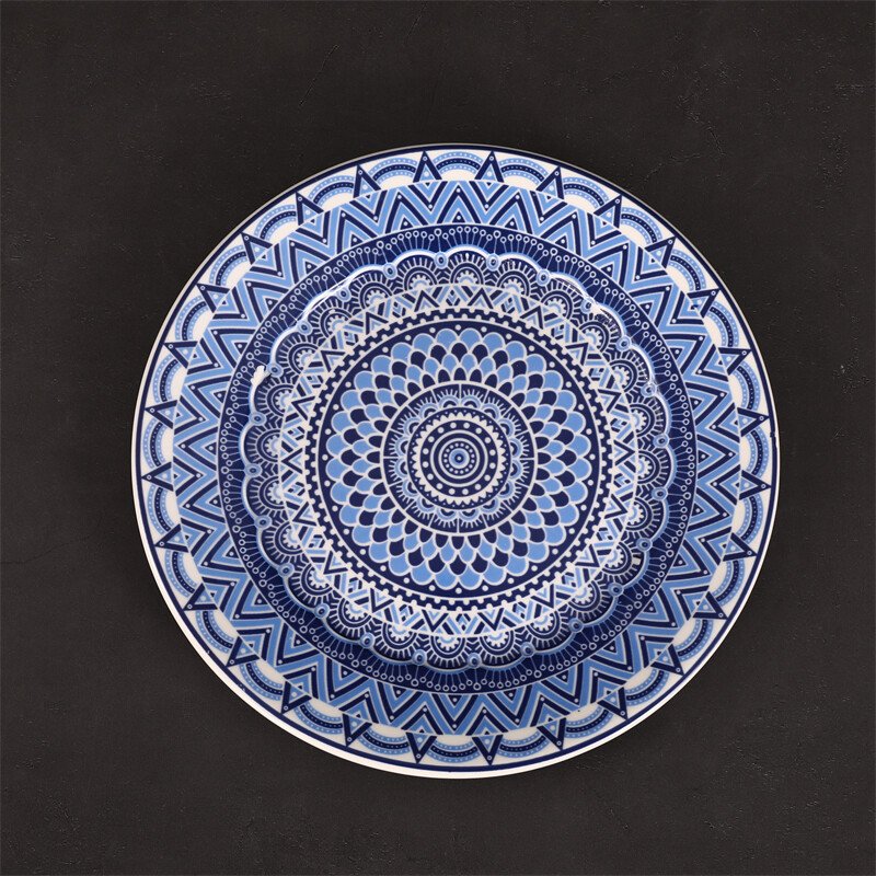 white and blue crockery, best ceramic dishes, quality dinner plates