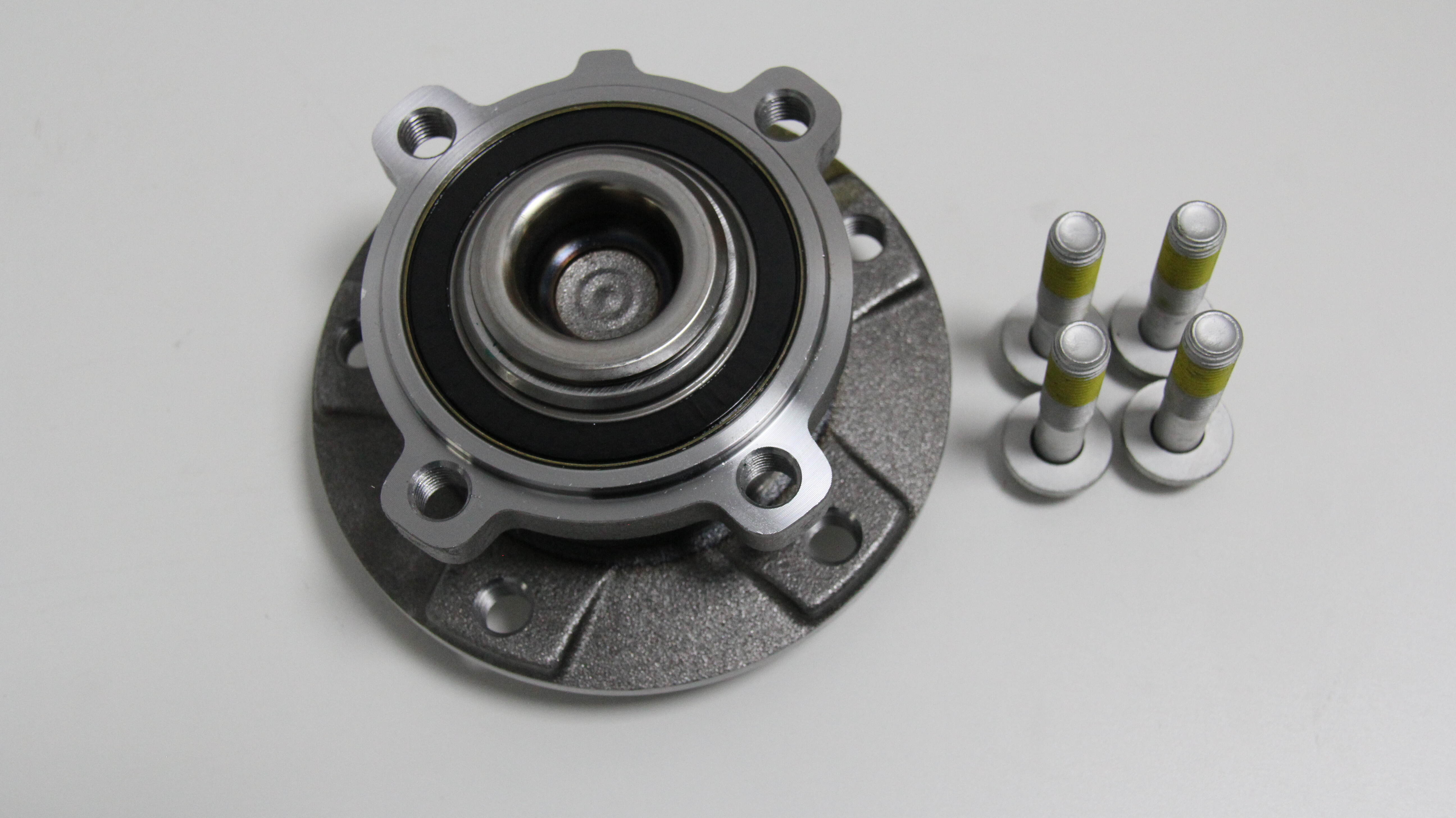 31226765601 VKBA3670 BMW 5 2001 - 2010 WHEEL HUB UNIT KITS