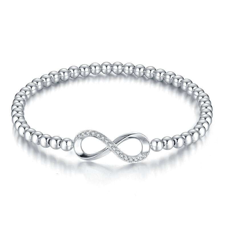 8 Infinity Loop Diamond Bracelet in 18K White Gold