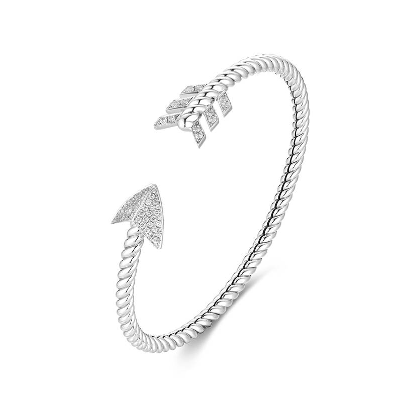 18K White Gold Cupid's Arrow Diamond Fishbone Bangle