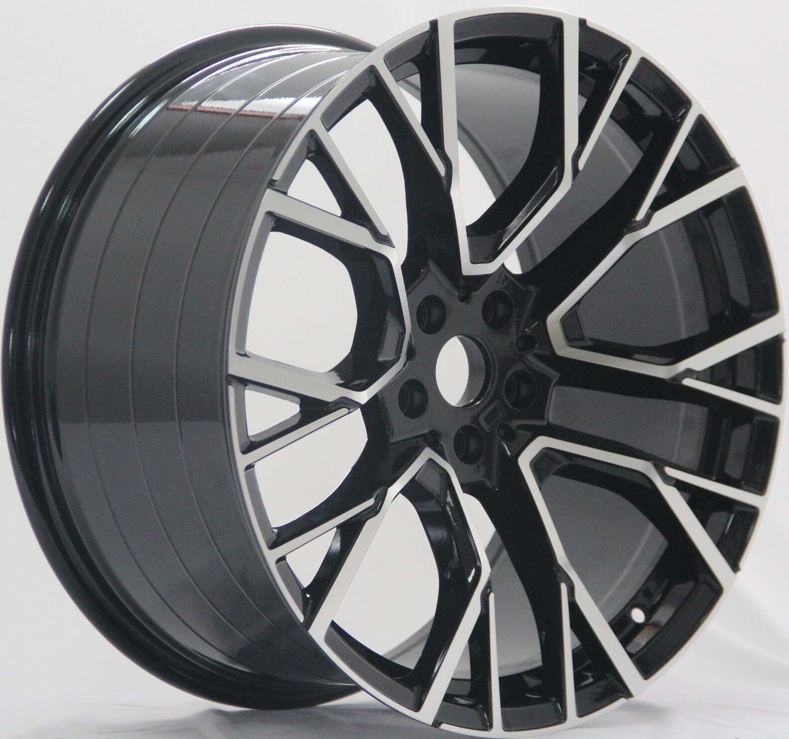 FH8006    Newest Premium aluminum alloy wheel fit for BMW