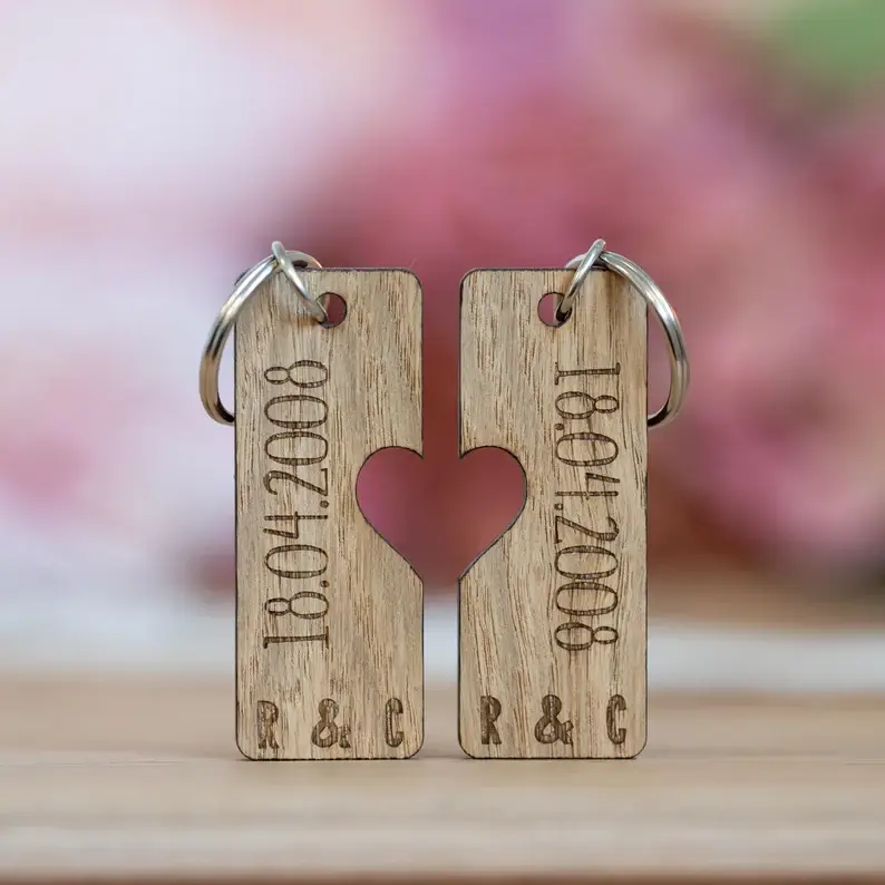 Custom Engraved Wooden ​Personalized Date Initials Keyring​ ​Laser-Cut Heart Couple Keychain​ ​Anniversary Keepsake Couple Gift