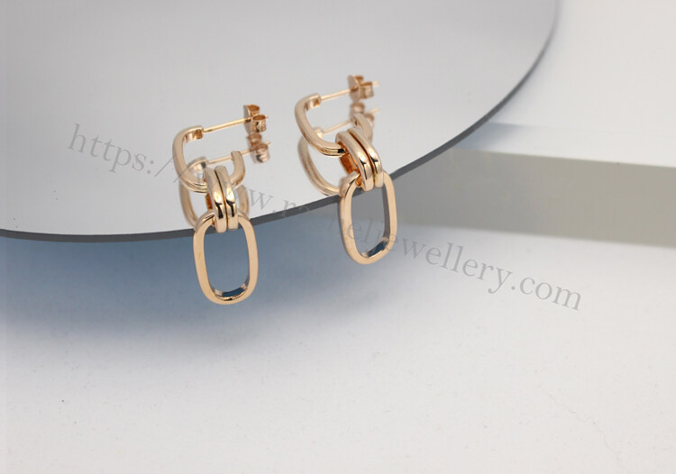 latest fashion hooks in rose gold plating earrings.jpg